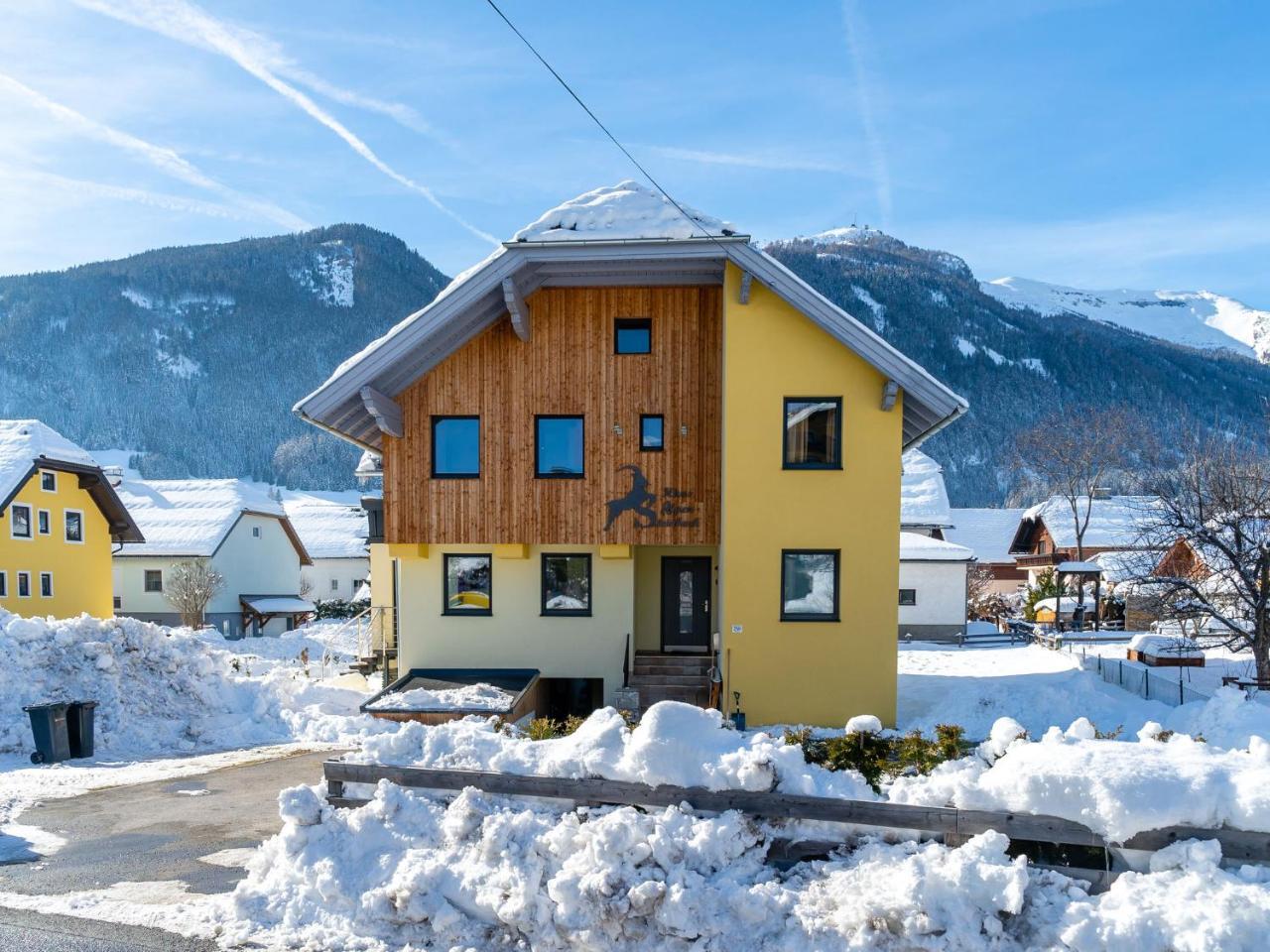 Grand Chalet In Mauterndorf With Sauna And Playroom Экстерьер фото